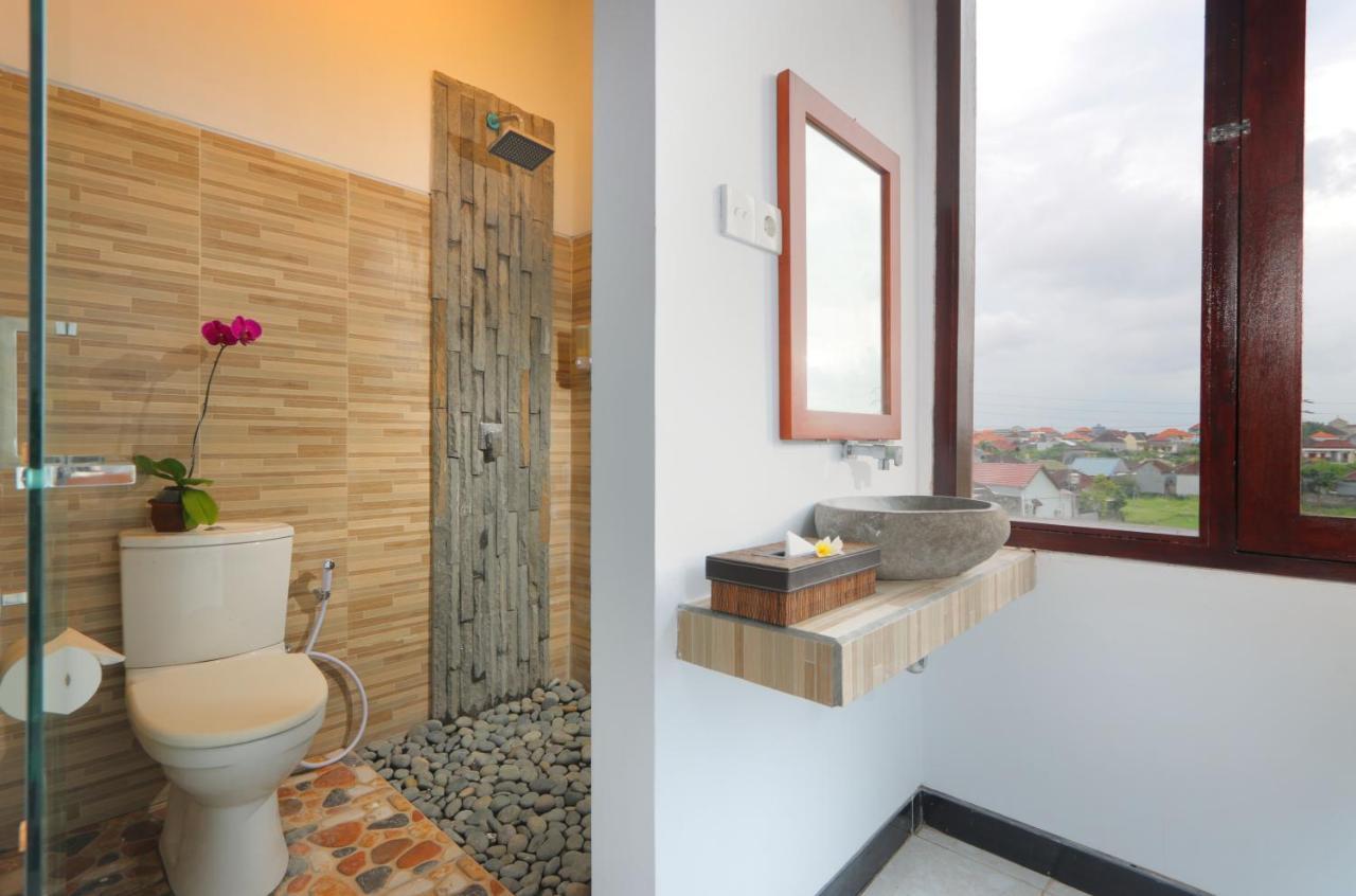Valomia Guest House Denpasar Dış mekan fotoğraf